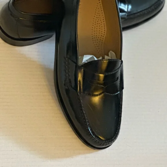 Cole Haan men shoe pinch penny loafer black gently used once, size 15D Amazon.com | Cole Haan Men main image 3